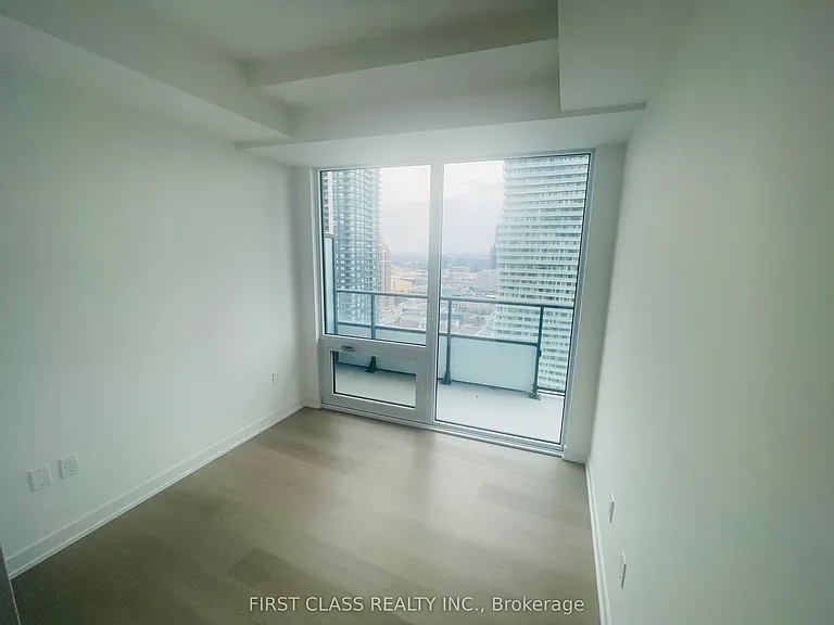 448 Burnhamthorpe Rd W #2608 — Photo 6