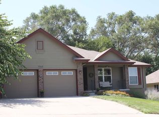 7908 S 75th Ave, La Vista, NE 68128
