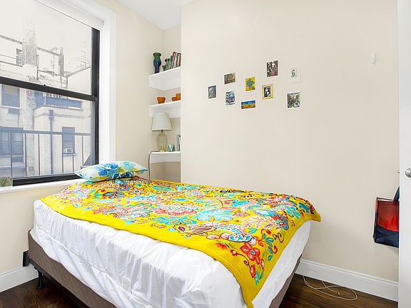 3rd image of 210 W 80th St #3M