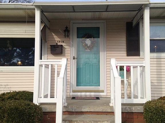 2nd image of 1714 Glenmar Dr