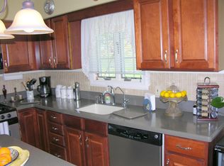 2342 N Chanticleer Ct, Toms River, NJ 08755