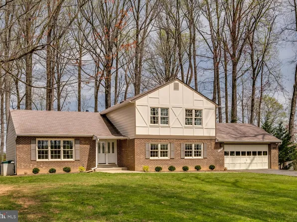 17605 Cashell Rd, Rockville, MD 20853