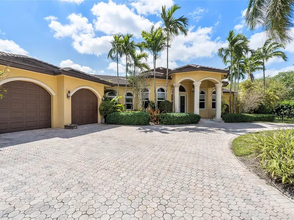 12380 NW 14th Street, Plantation, FL 33323