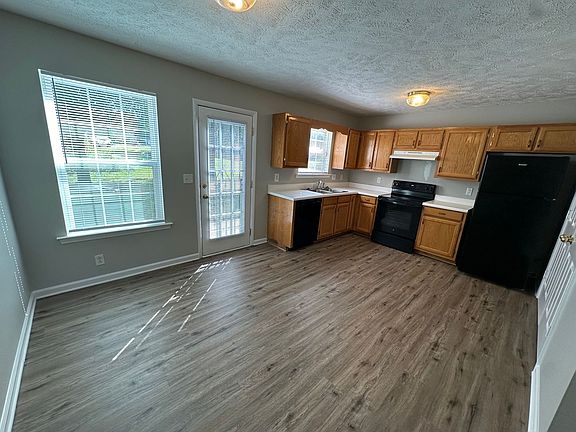 5th image of 2442 Willowbrook Dr #2442A