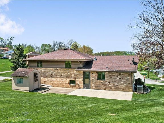 2nd image of 180 Verona Dr S