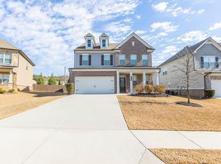 433 Paden View Ct, Lawrenceville, GA 30044