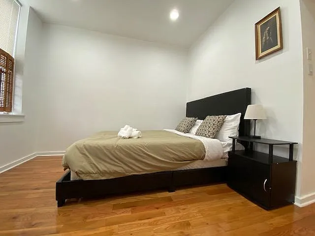 1415 Lombard St — Photo 3