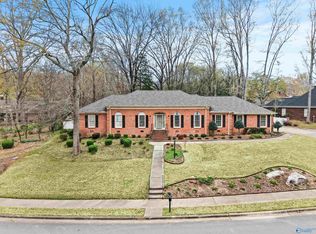 4822 Cove Creek Dr SE, Brownsboro, AL 35741