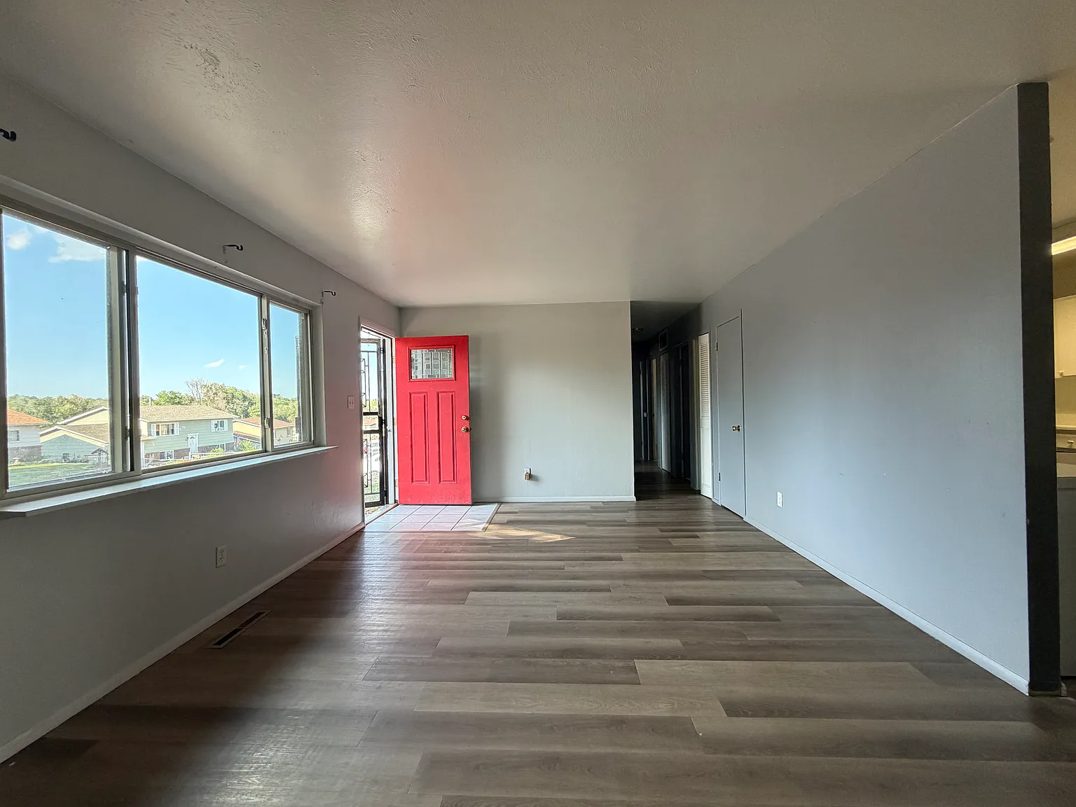3 bed, 1225 sqft, $1,775 — Photo 2