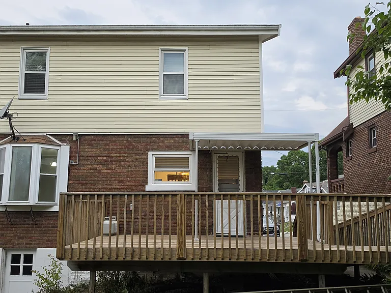 112 Joyce Ave — Photo 3