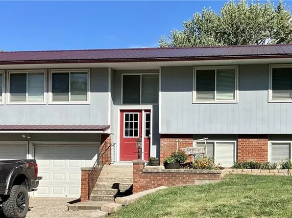 610 Bobcat Ave, Braymer, MO 64624