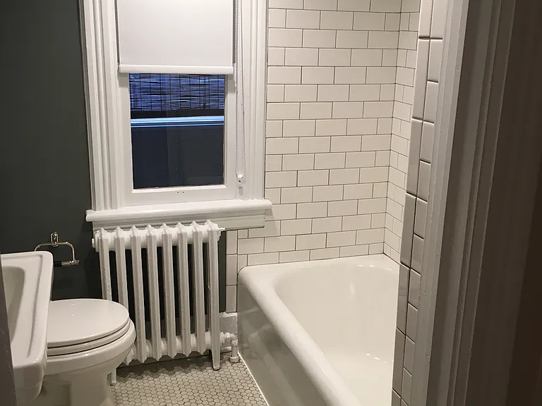 314 Vine St — Photo 16