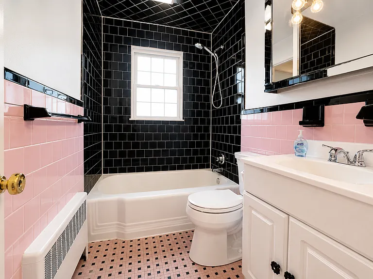 67 Waverley St #67 — Photo 10