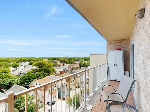 2421 Ocean Avenue image 14 of 16