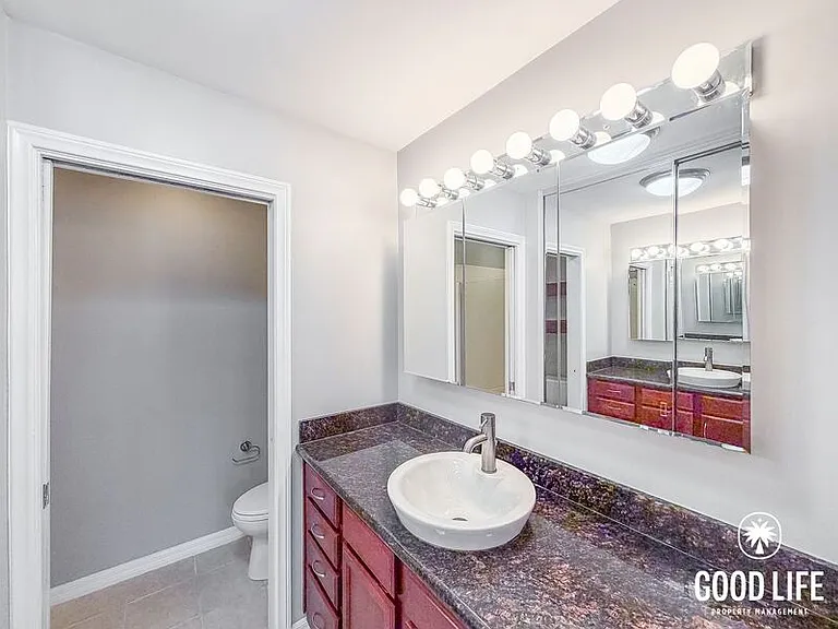 5252 Balboa Arms Dr #222 — Photo 13
