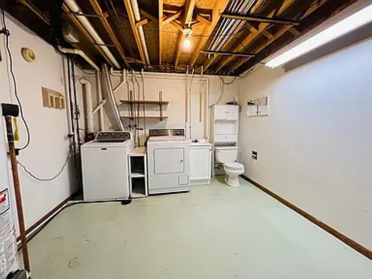 5819 N 127th Avenue Cir — Photo 19