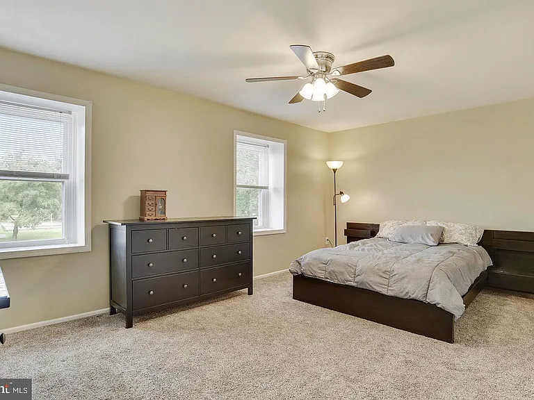 9438 Abingdon Ct — Photo 12