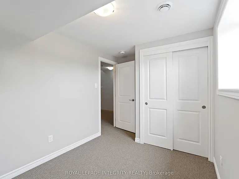 634 Fisher St — Photo 23