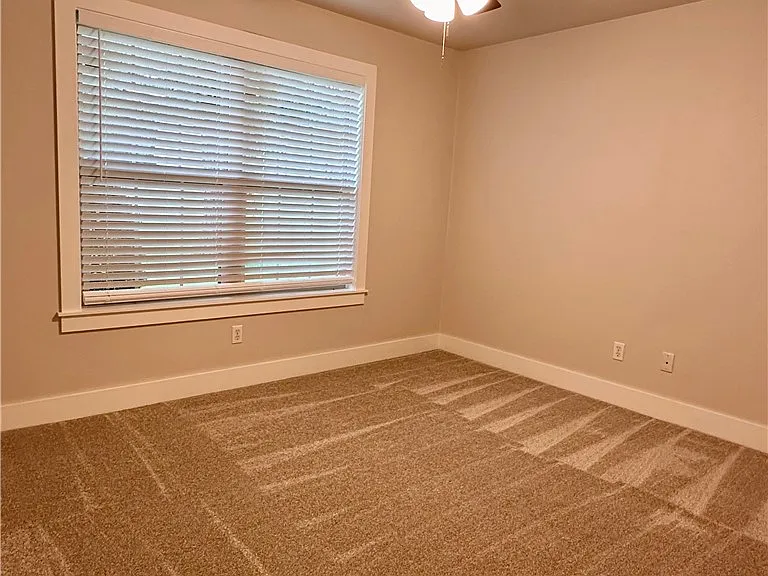 2137 E Stanwyk Dr — Photo 15