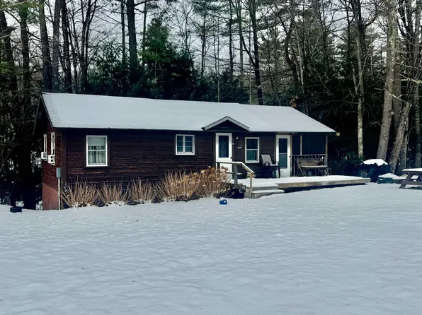 42 Dunmore Acres Drive, Leicester, VT 05733