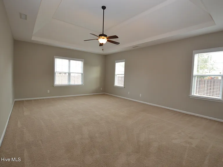 115 Pamlico Dr — Photo 15