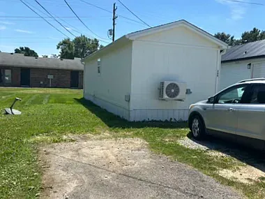 2 bed, 480 sqft, $1,285 — Photo 2