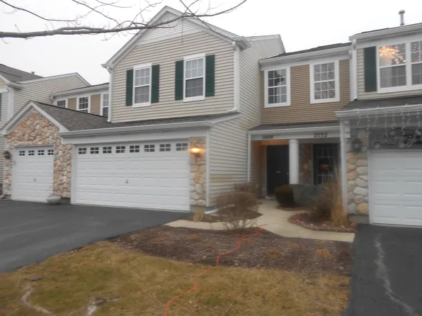 2600 Oak Tree Ln, Plainfield, IL 60586