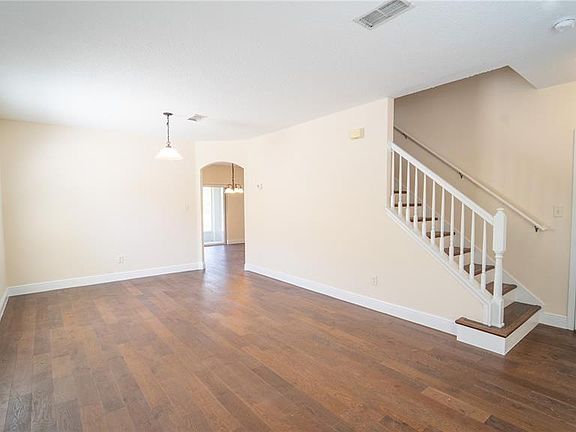 4th image of 2264 Hillshire Dr