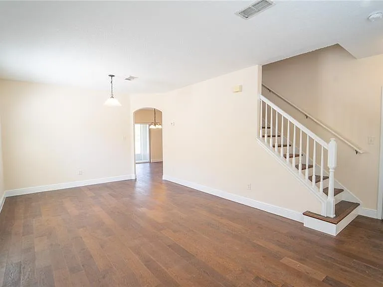 2264 Hillshire Dr — Photo 12