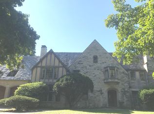 915 W Park Ave, Champaign, IL