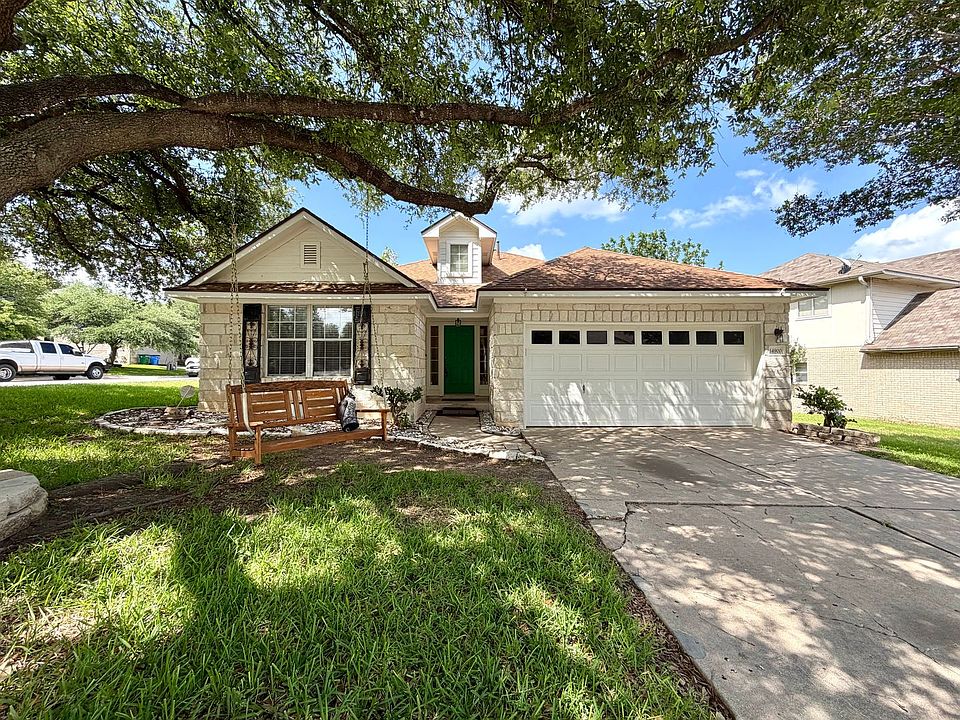 1st image of 14900 Doria Dr