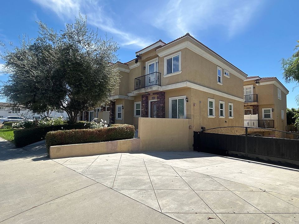 2nd image of 706-708 W Duarte Rd #706-C