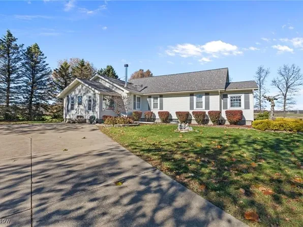 836 Heck Rd, Columbiana, OH 44408