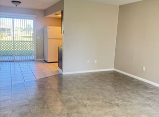 615 SE Van Loon Ter, Cape Coral, FL 33990