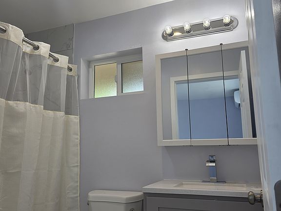 3rd image of 13161 Francisquito Ave #13161A