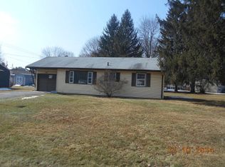 17 Morningside Dr, Painted Post, NY 14870