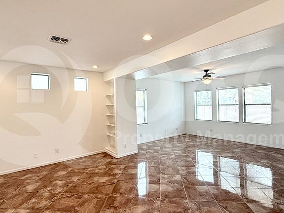 5th image of 3028 E Patrick St