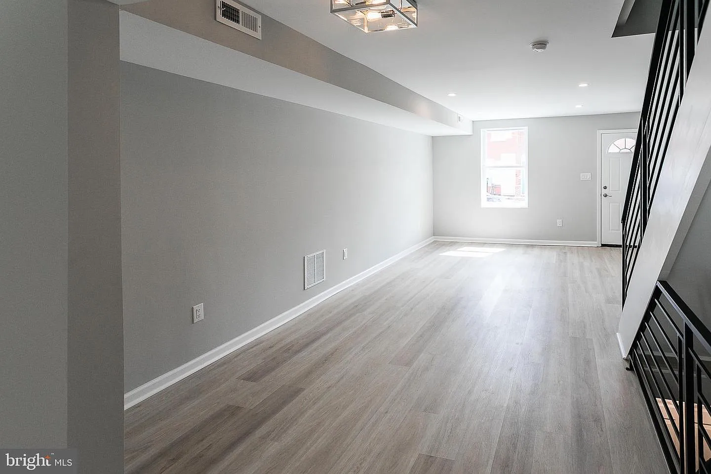 2 bed, 2.5 bath, 828 sqft, $2,250 — Photo 4