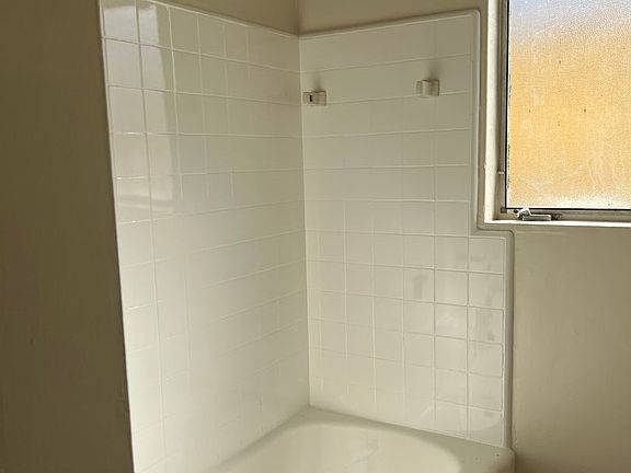 3rd image of 4485 Illinois St APT 4