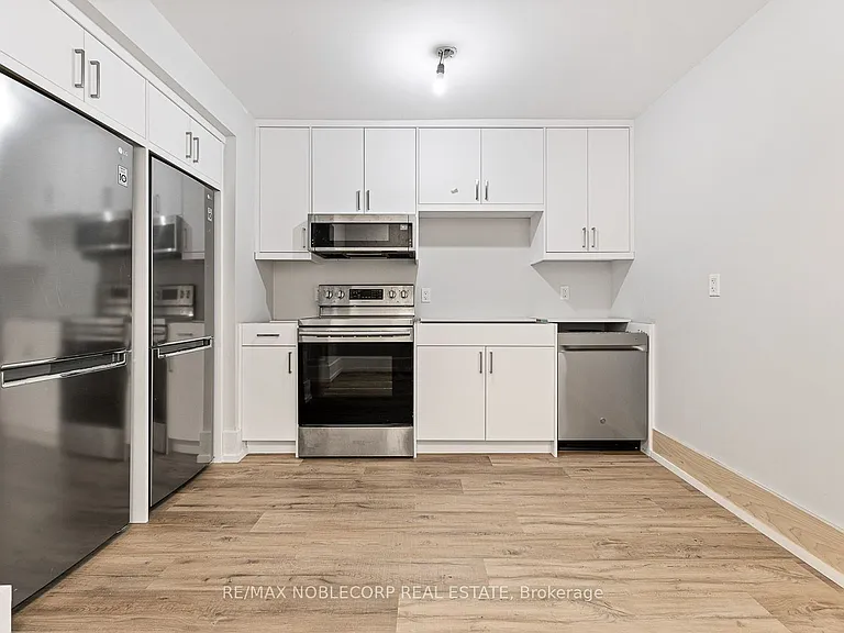 108 Enderby Rd #2 — Photo 3