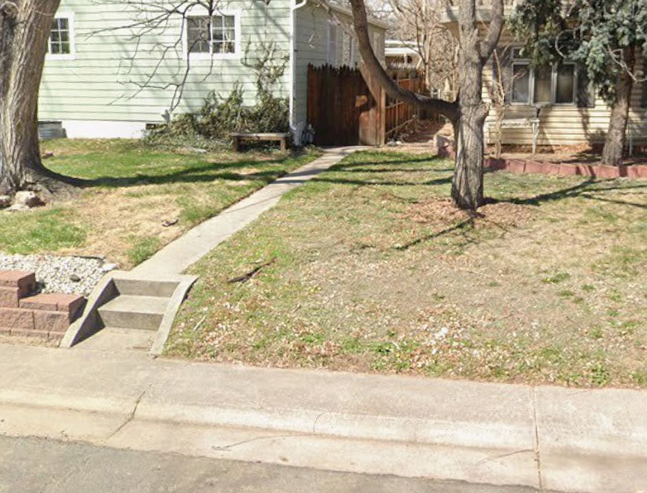 Private entrance, sunny yard.