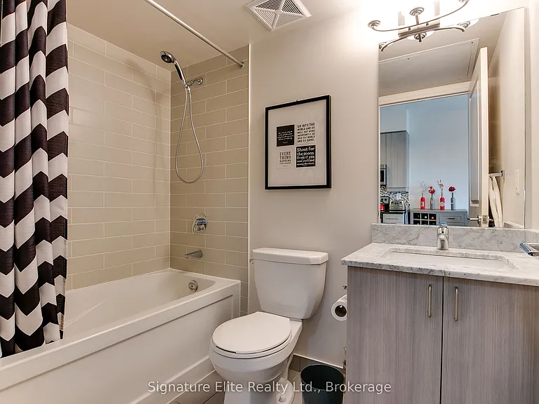 1185 The Queensway #526 — Photo 11