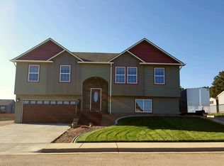 2362 Palisades Loop, Sturgis, SD 57785