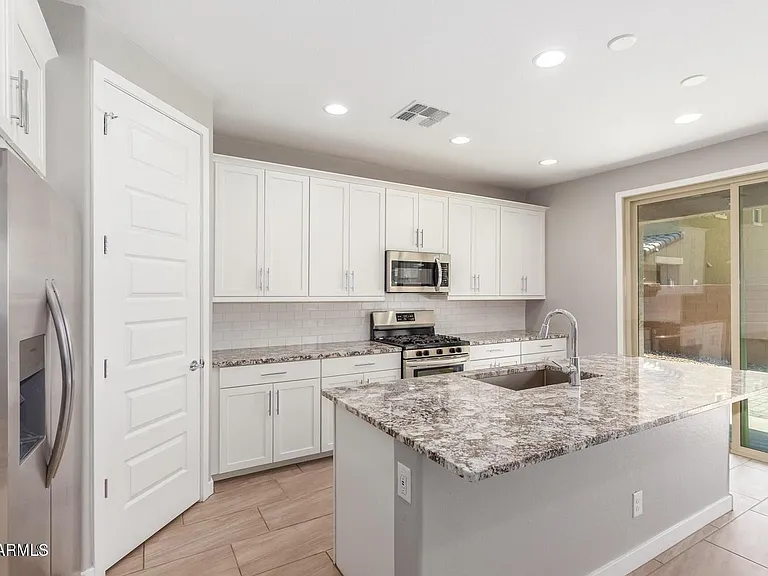 2467 E Athena Ave — Photo 1