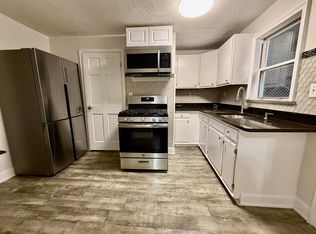 345 Lowell St UNIT 1, Somerville, MA 02145