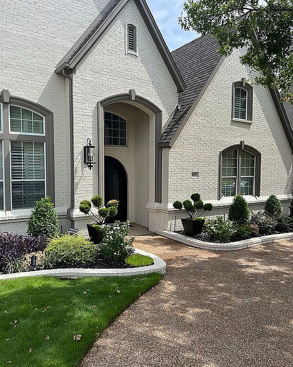 1st image of 4105 Parkway Dr