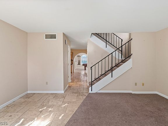 5th image of 3064 Antigua Dr
