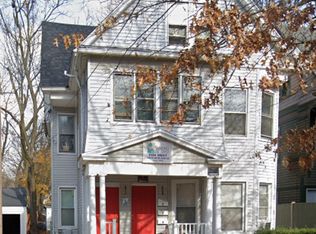 ELM 869-871, New Haven, CT 06511