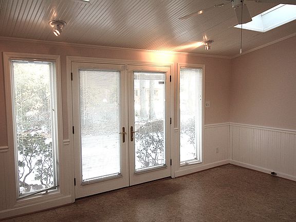 5th image of 2319A Patriot Way #A