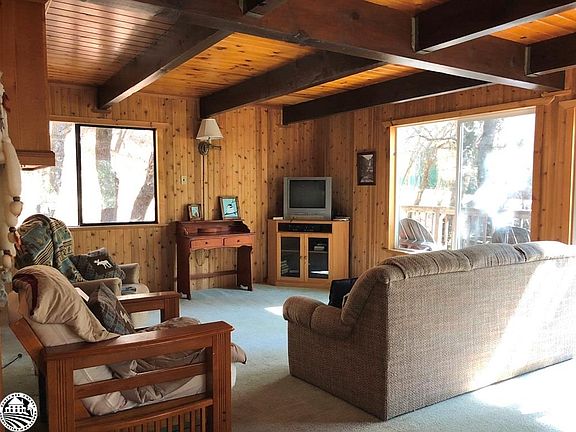4th image of 19935 Pleasantview Dr #235